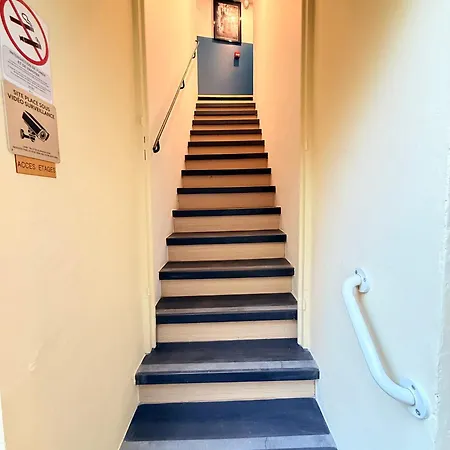Hotel Laulique *